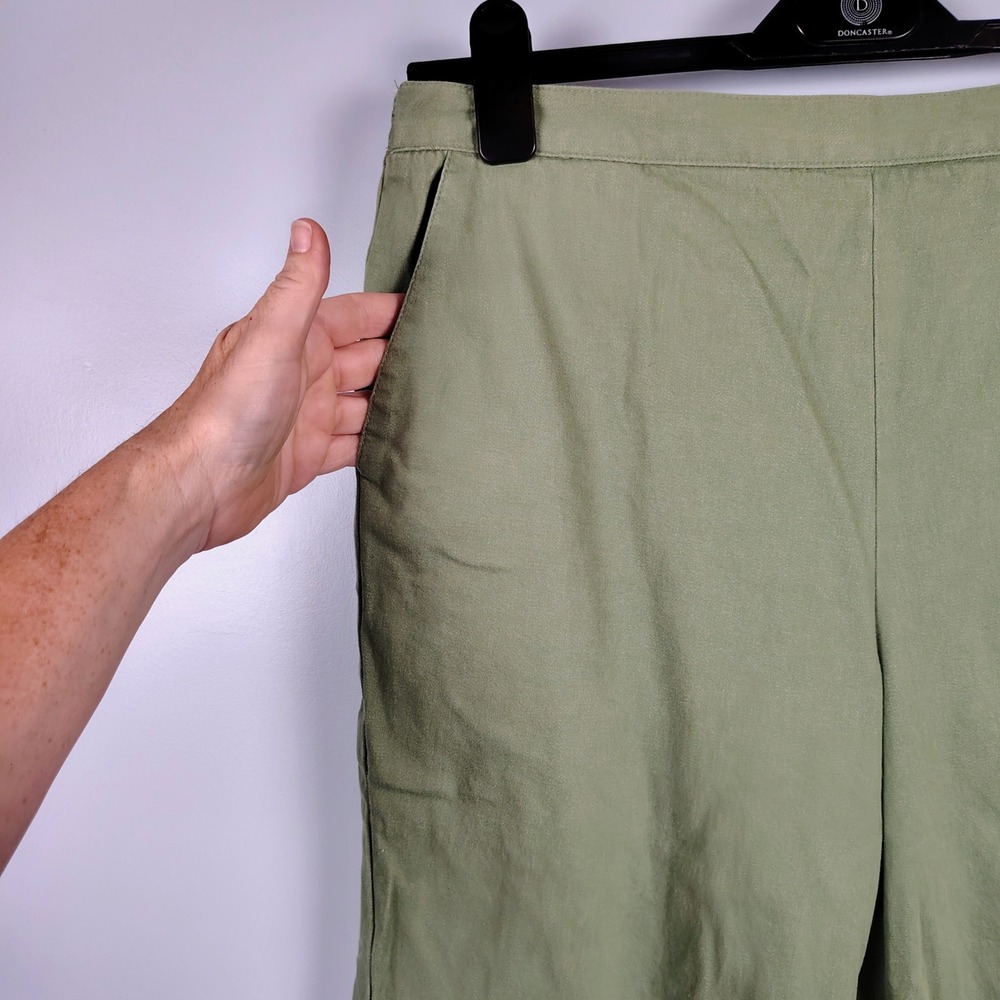 Alfred Dunner Womens SZ 14 Elastic Back Straight Leg Pants Sage Green Cotton - Picture 3 of 8